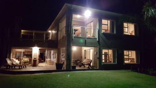 Hostal At 29 Columba