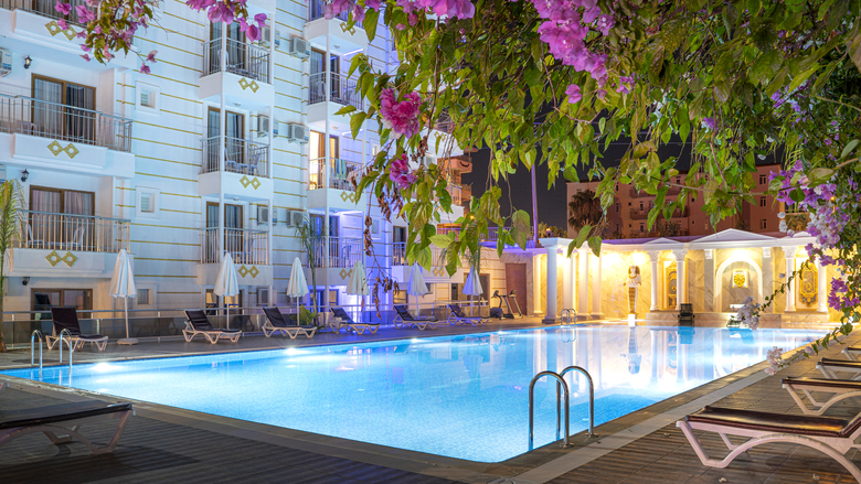 Daisy Garden Hotel