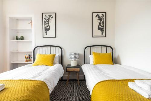 Lovely Central Edinburgh Apartment