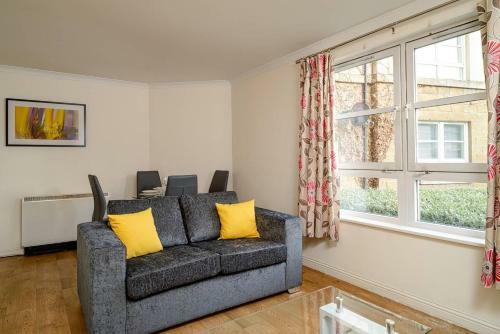 Charming Edinburgh Apartment In Great Location