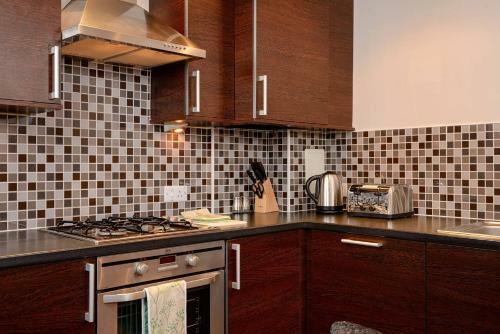 Lovely Edinburgh Apartment Near Centre And Shops