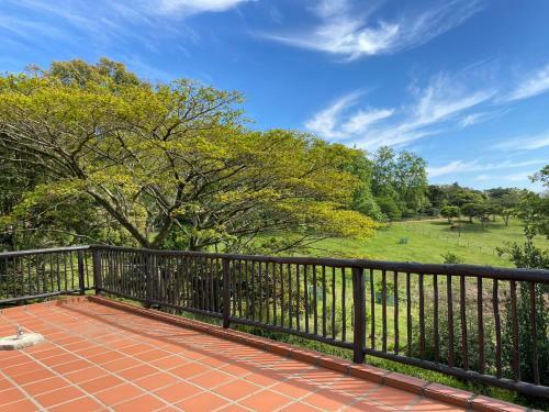 Apartamento Anvil Stud Country Cottages
