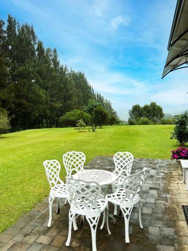 Bed & Breakfast Serenity