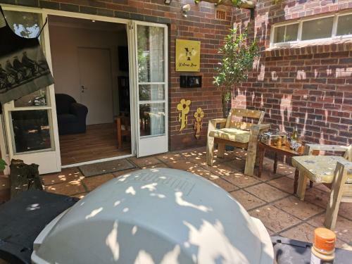 Hostal Yello Hilton