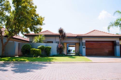 Dam Veiw House