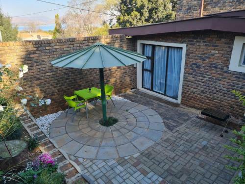 Hostal Mia Hills Guest House