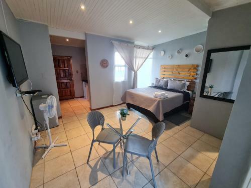 Hostal Mia Hills Guest House