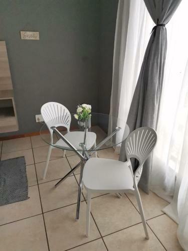Hostal Mia Hills Guest House