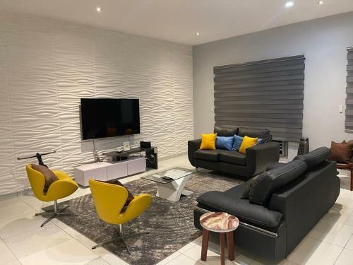 Apartamento Souz Suites 3bed E-10