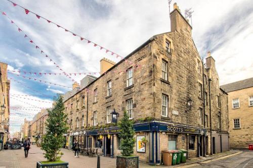 Altido Perfect Location! - Charming Rose St Apart For 4