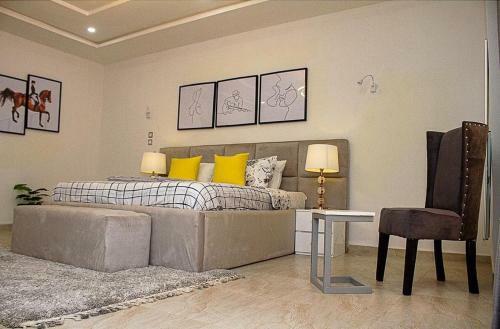 Apartamento Room, Parlour And Kitchen In A Duplex