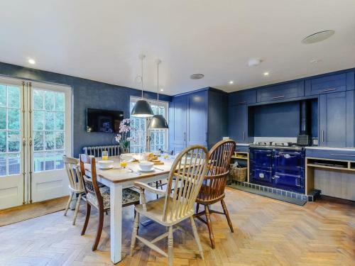 Anchor Light Cottage