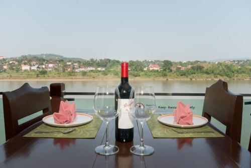 Hotel Namkhong Riverside
