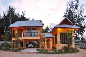 Hotel Poonyamantra Resort