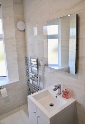 Zenobia London Luxury Apartments