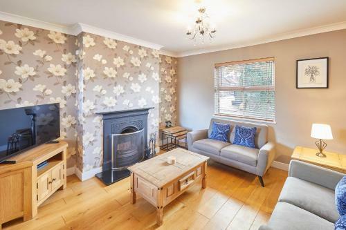 Host & Stay - Holmedene