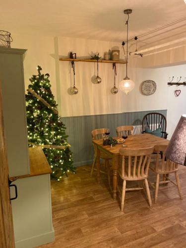 The Stopping Point- Exceptional Cumbrian Cottage - Dog Friendly