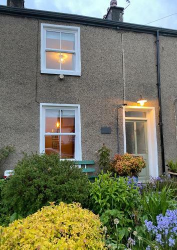 The Stopping Point- Exceptional Cumbrian Cottage - Dog Friendly