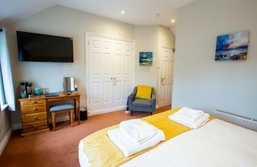 Hotel The Three Lions