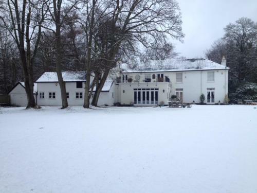 Lodge Claremont Coach House
