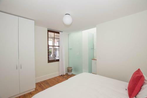 Rosmead Apartment