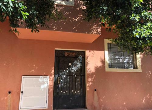 Apartamento Zomorod