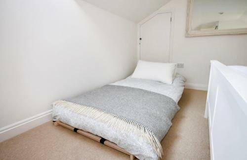 The Coach House Couples Retreat
