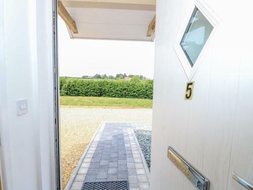 5 Yarmouth Cottages