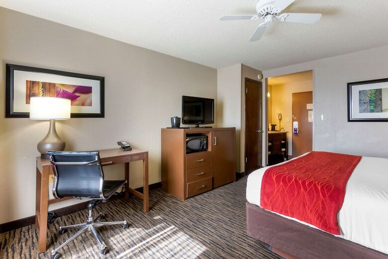 Hotel Baymont Inn And Suites West Valley