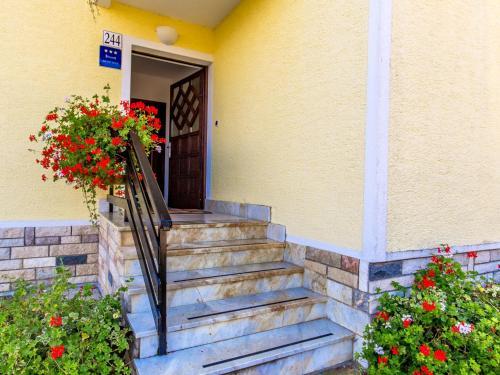 Selak Apartments