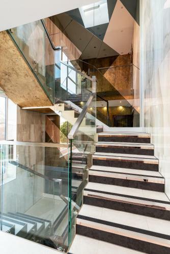 Apartment 5 - Great Wfh Location