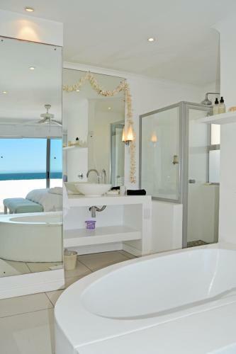 Whale View Hermanus Beach Club