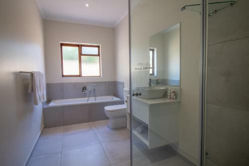 Hostal Penguino Guesthouse
