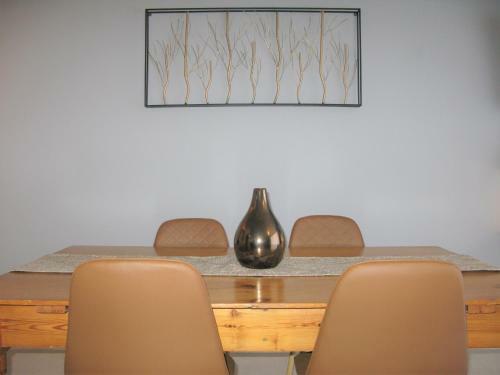 Beachfront Cottage - Hermanus Whale View