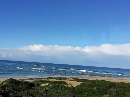 Apartamento The Sparrow's Nest Beach-front Self-catering