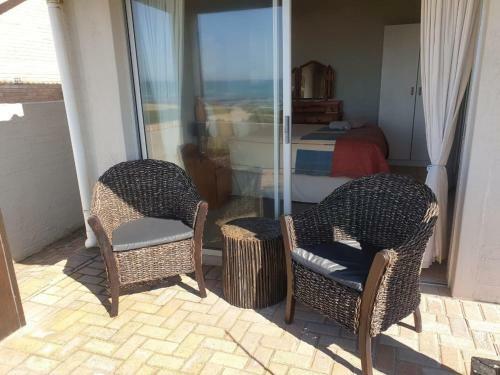 Apartamento The Sparrow's Nest Beach-front Self-catering