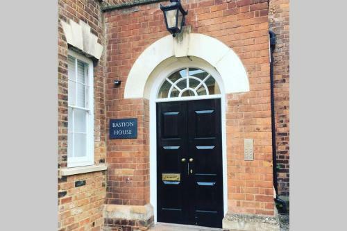 Trendy Apartment Close To Gloucester Quays/docks
