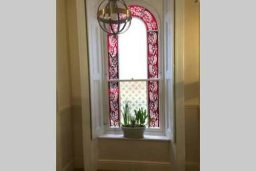 Contemporary Apartment Near Gloucester Quays&docks