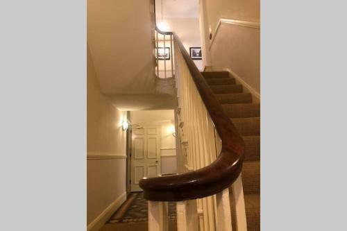 Contemporary Apartment Near Gloucester Quays&docks