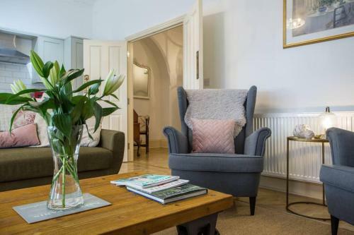 Spacious Apartment Close To Gloucester Quays And Docks