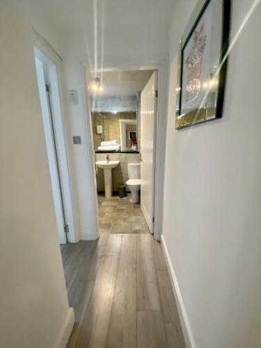 2 Bedroom Apartment At Secc Hydro Full Refurb 2021