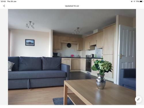 Fabulous Two Bed Apartment In Glasgow City Centre