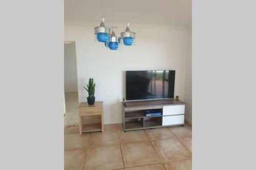 La Mer Stunning Beachfront Apartment