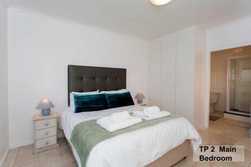 Twin Pigg Coast House