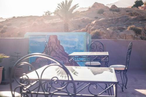 Hostal Maison Tigmi Ozro