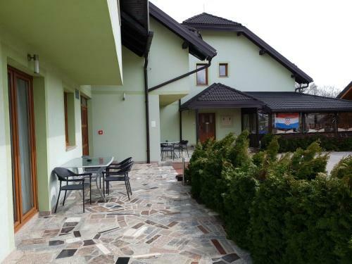 Hostal Pansion Villa Cancar