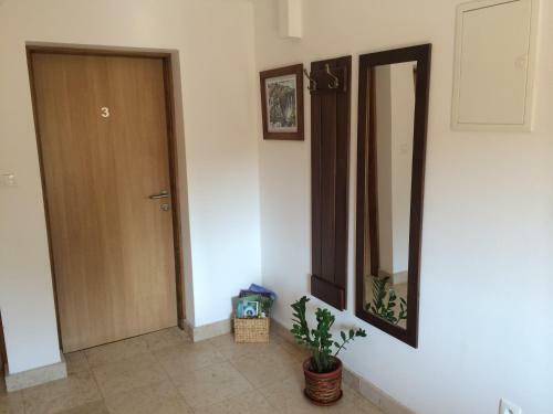 Hostal Rene House