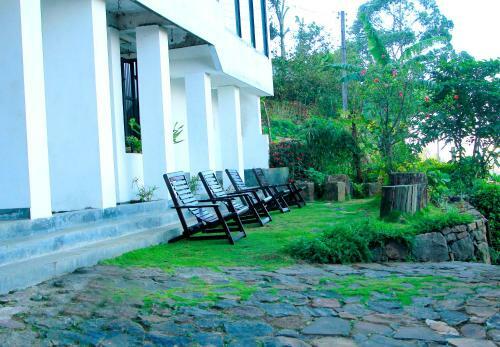 Hostal Awinco Rest