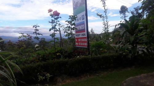 Hostal Awinco Rest