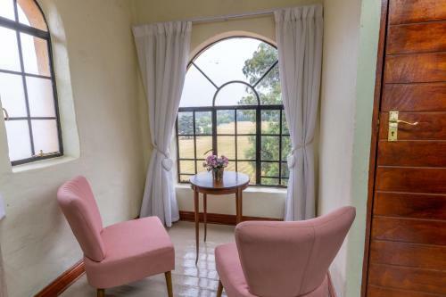 Hostal Airport Tower Lodge